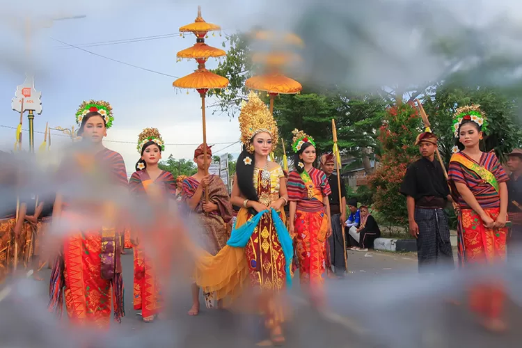 Makna Festival Bau Nyale di Pulau Lombok