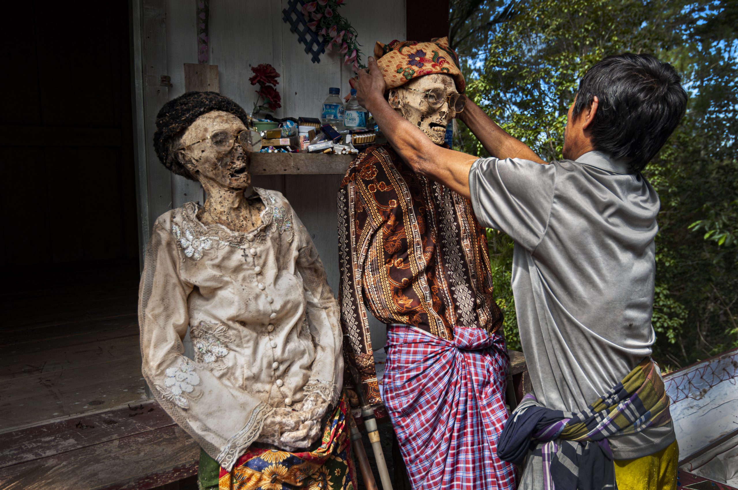 Tradisi Ma'nene di Toraja: Upacara Unik Penghormatan Leluhur