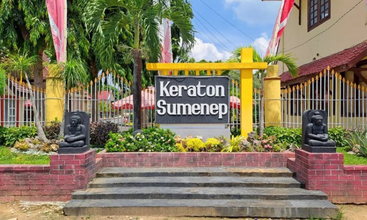 Keraton Sumenep Sejarah Warisan Budaya Madura
